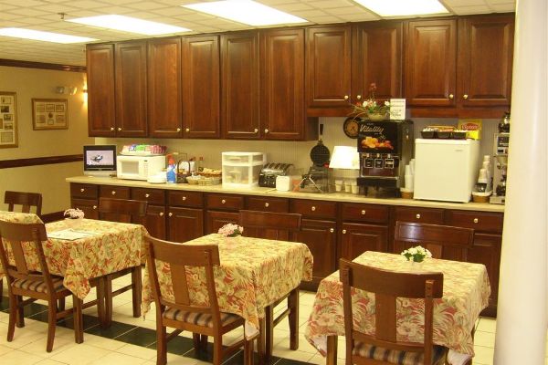 PLANTATION INN AND SUITES JACKSON (Jacksonville)